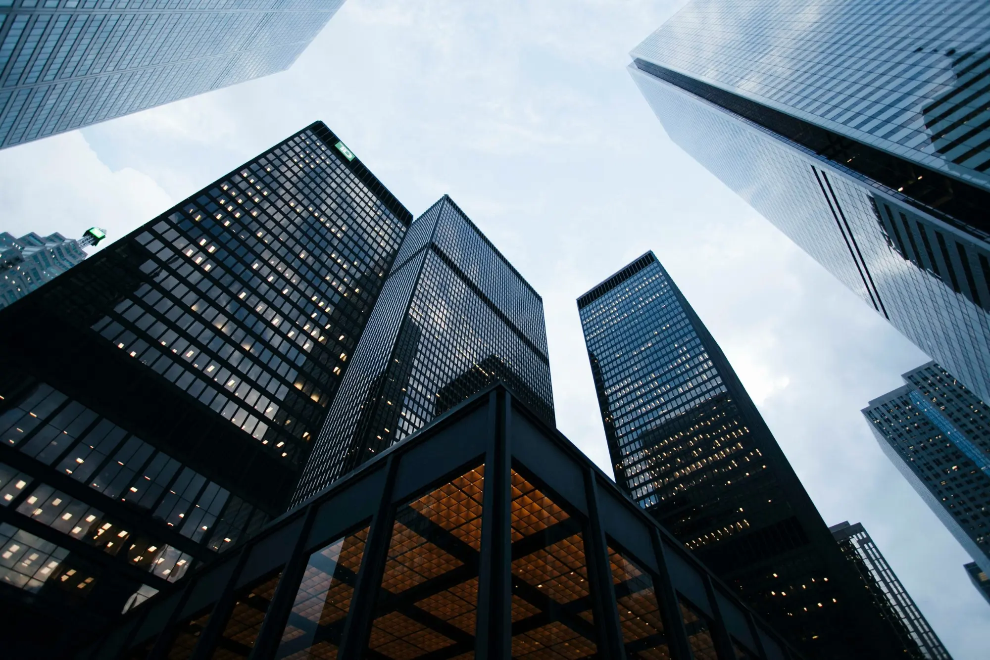 Hochhäuser – Investmentimmobilien in Köln und NRW